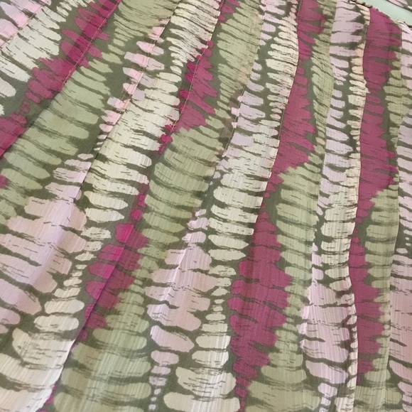 G0rge0us AlfaNi SilK SkiRt SeT.🌻🫶 - Picture 4 of 6